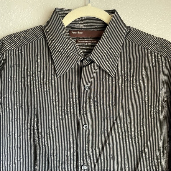 Perry Ellis Embellished Dress Shirt Button Down - Picture 3 of 9